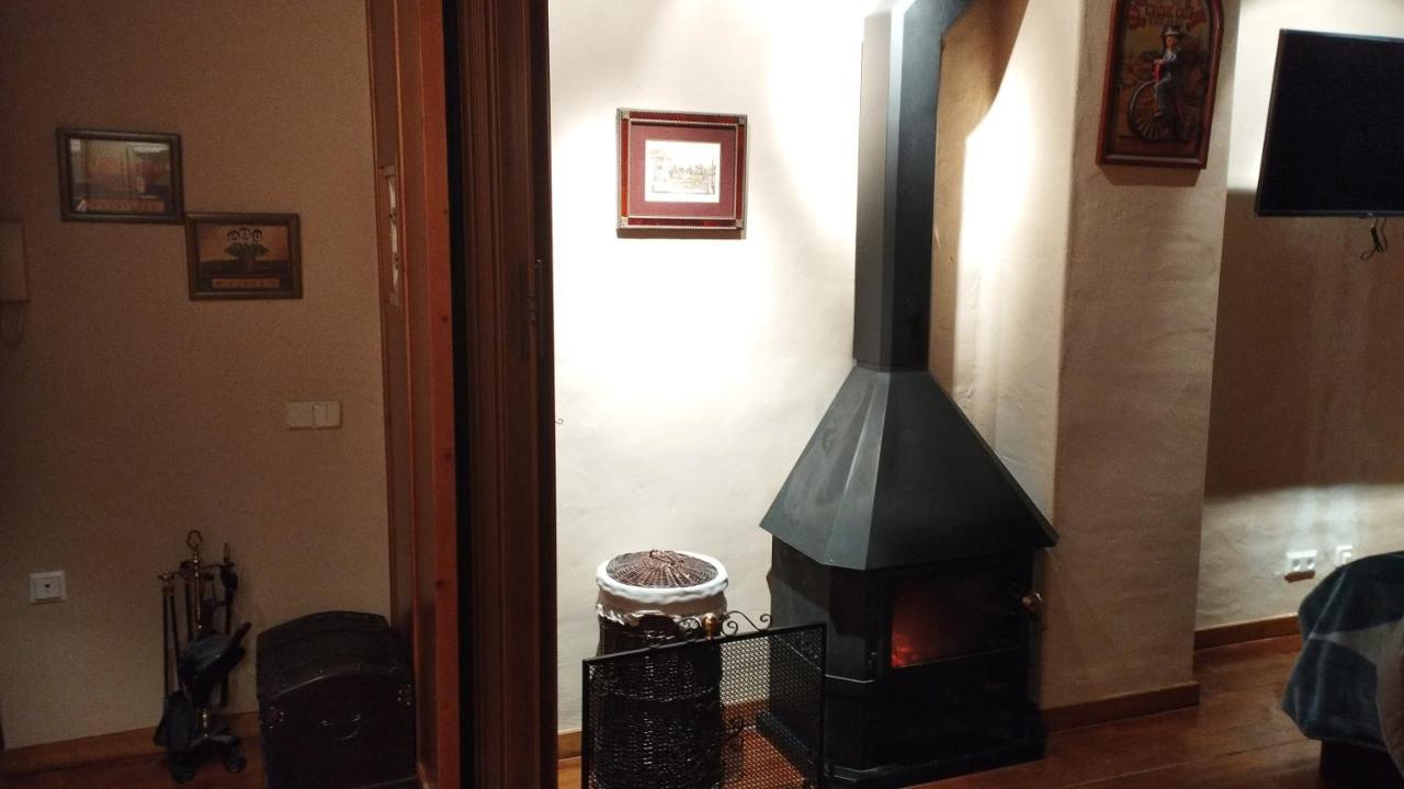 Esqui, Aigueestortes Y Boi-Tauell A Tus Pies En Ebrehogar Pla de l'Ermita Eksteriør billede